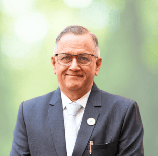 Sh. Mrugank Paranjape